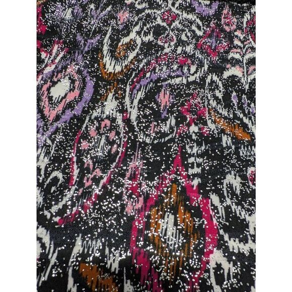 NWT Emily Daniels Women's Multicolor Paisley Sparkle Top Blouse Size Medium - Picture 6 of 6